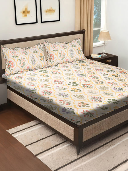 Elegant 5-Piece Quilted Bedding Set | King Size | Light Cream with Vintage Yellow, Green & Pink Floral Print