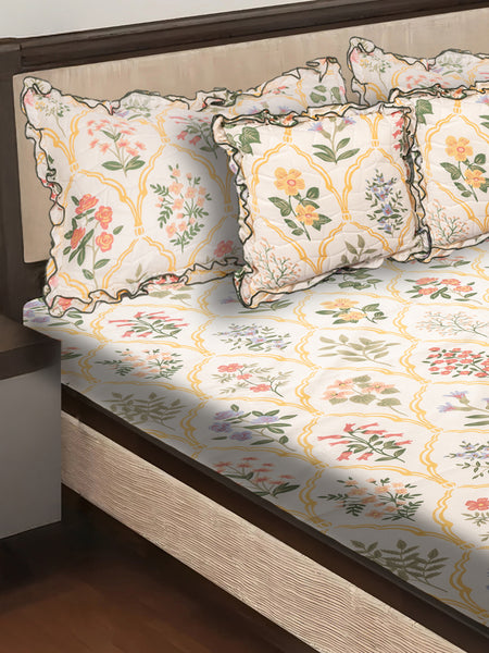 Elegant 5-Piece Quilted Bedding Set | King Size | Light Cream with Vintage Yellow, Green & Pink Floral Print