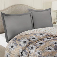 Ultrasonic Reversible Comforter – Floral Stripes & Geometric (Tan & White) | Queen Size (90x90 inches)