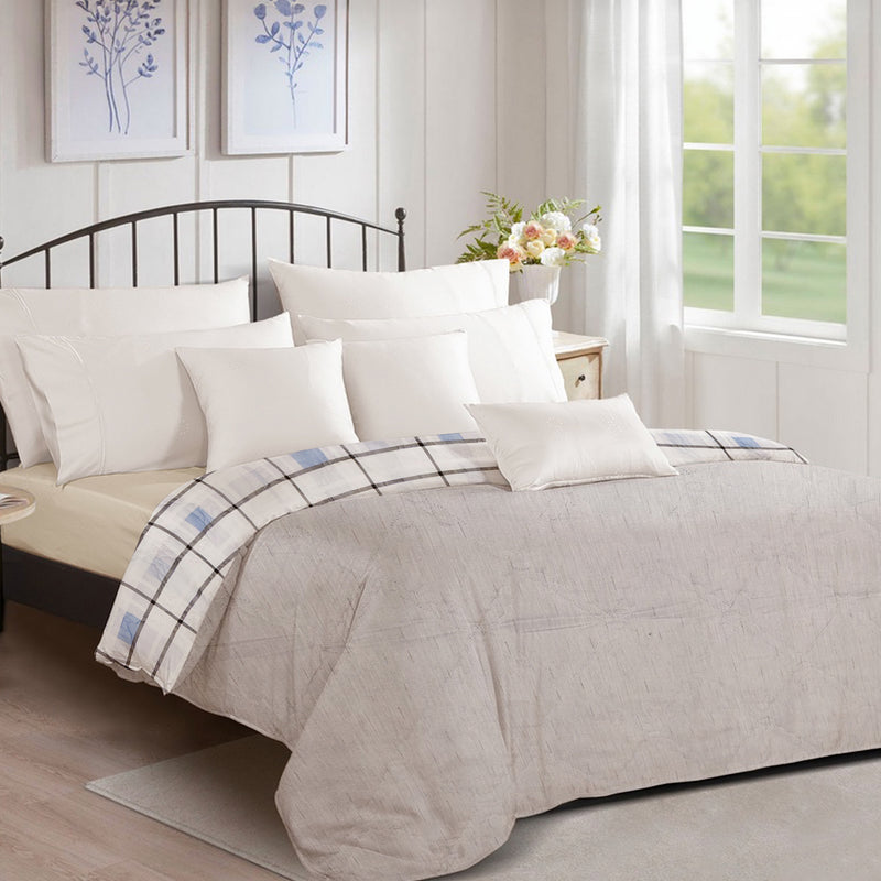 Ultrasonic Reversible Comforter – King Size (90x100 inches) | Black & White with Blue Squares