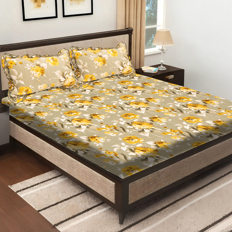 Elegant 5-Piece Quilted Bedding Set | King Size | Light Beige with Yellow & White Floral Design