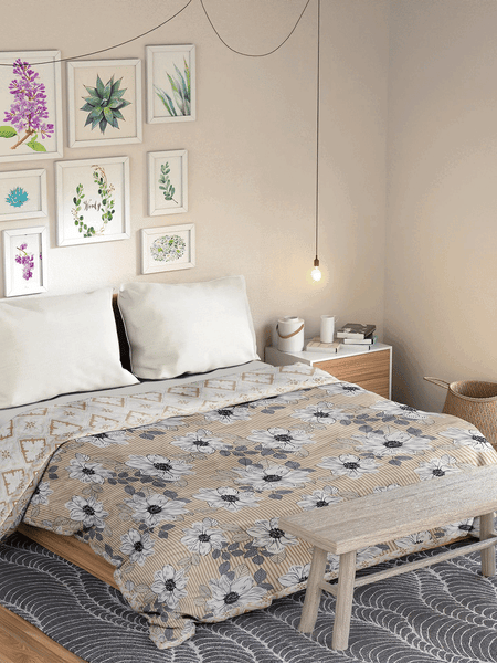Ultrasonic Reversible Comforter – Floral Stripes & Geometric (Tan & White) | Queen Size (90x90 inches)